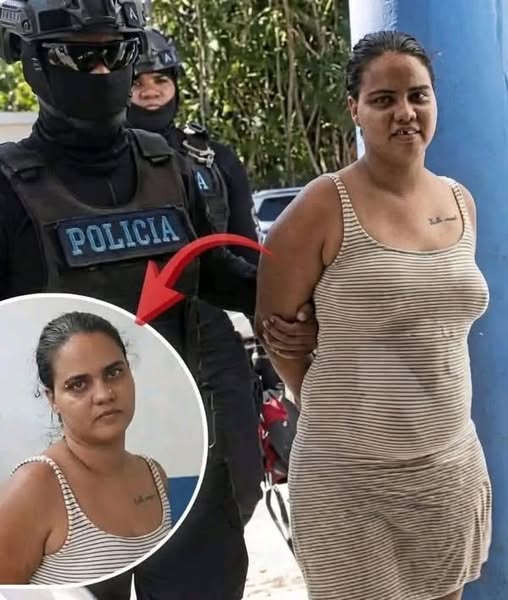 This woman was caught having se…See more