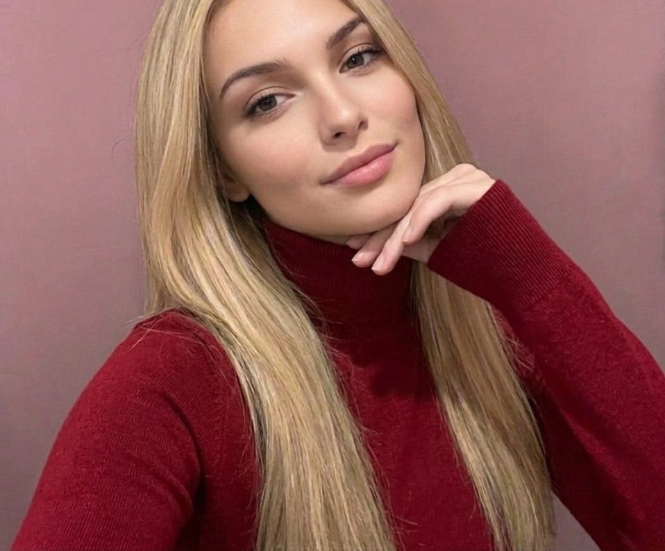 R.I.P Young woman dies at the hands