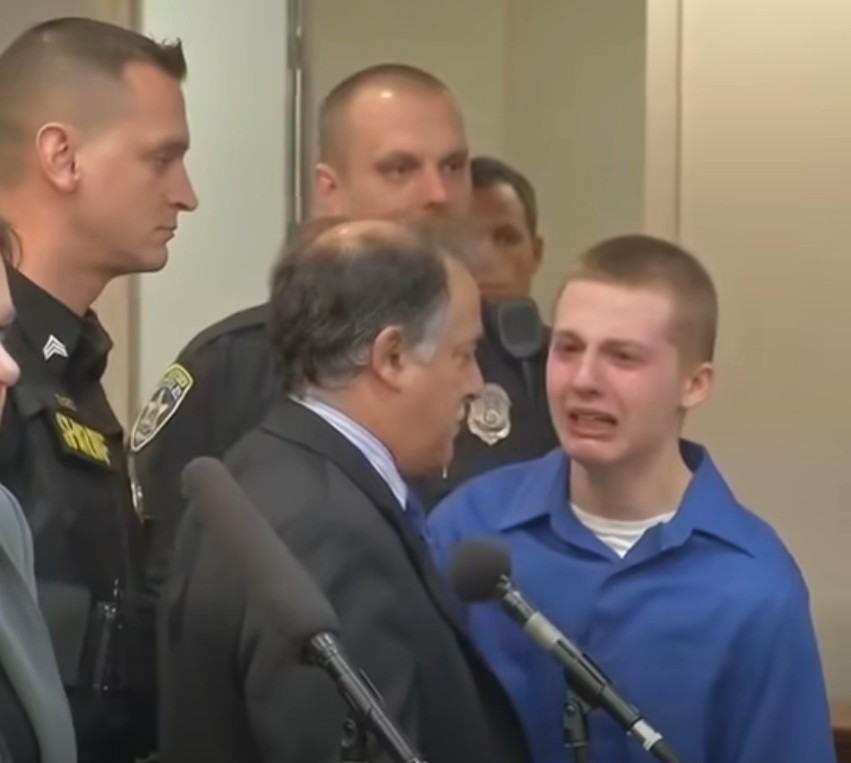 Teen Sentenced to 452 Years in Prison After He Ra…